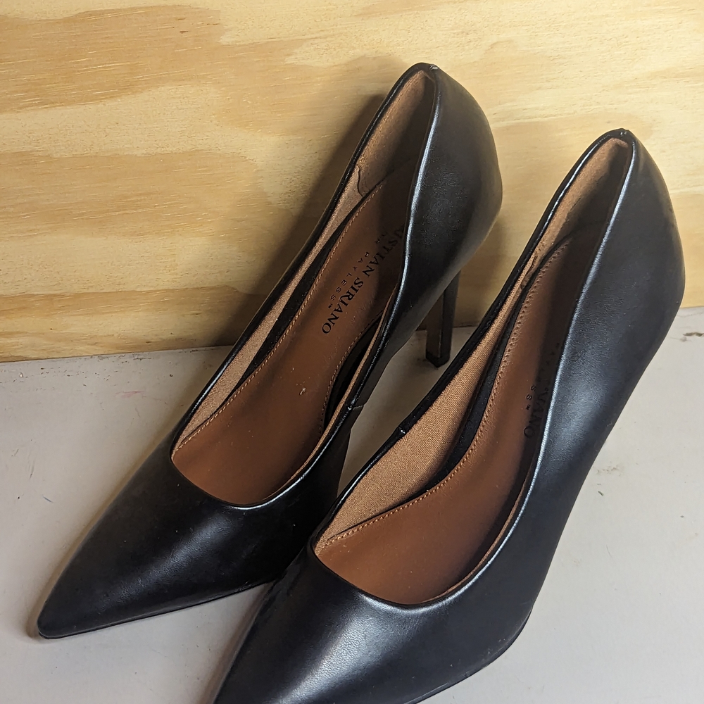 Vince Camuto Black Leather Heels